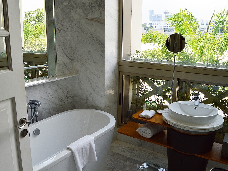 Marble Wall Bathroom